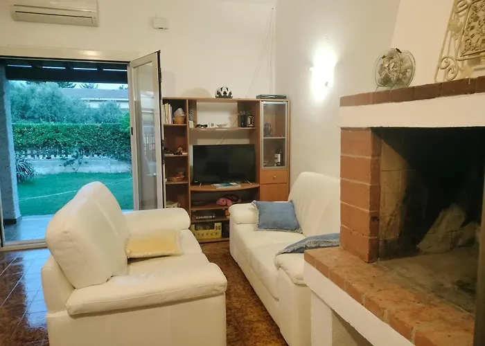 Villa Bougainville Bianco Quartu Sant'Elena